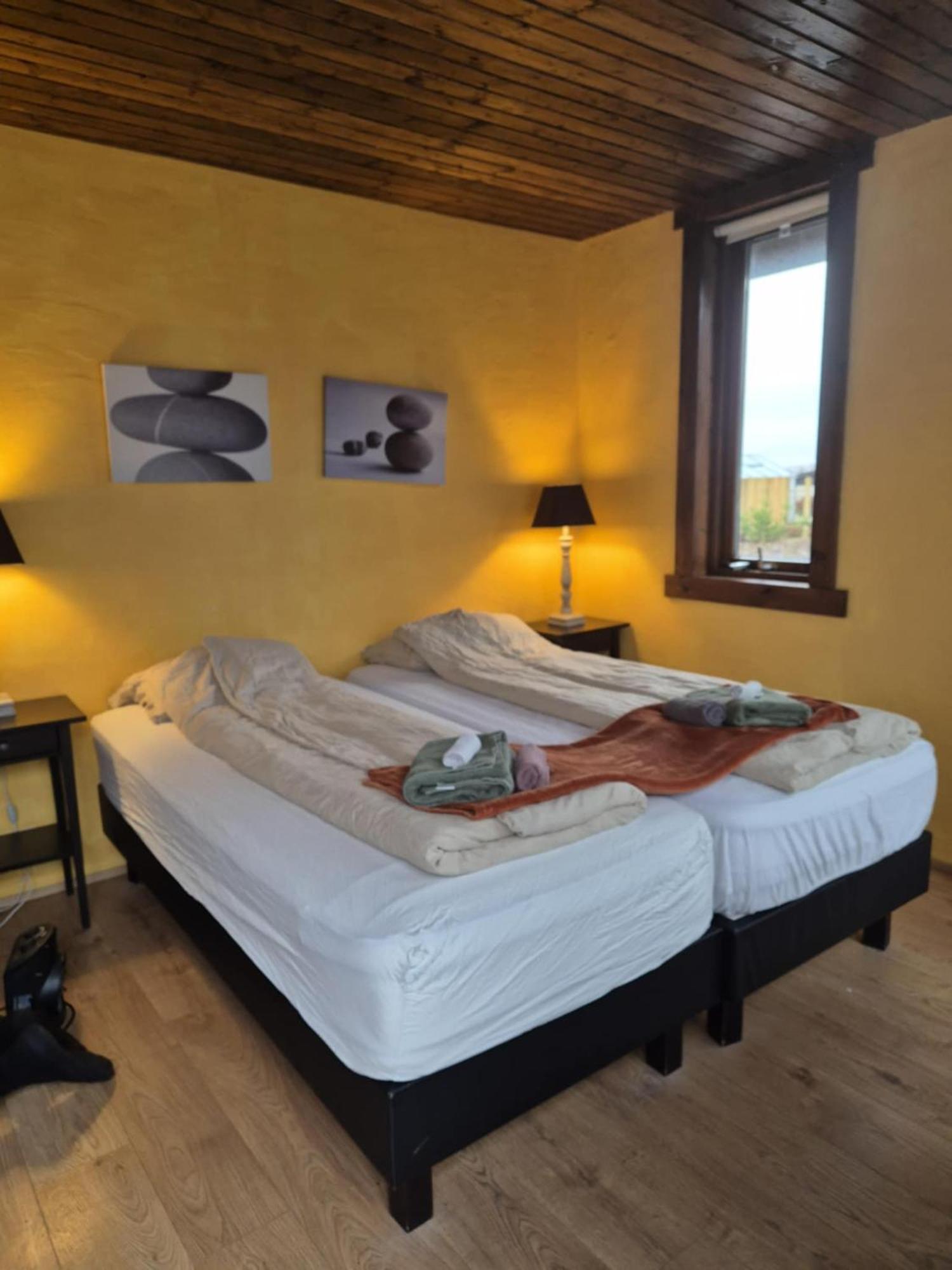 Beautiful Guestroom To Rent With A Mountain View Laugarvatn Ngoại thất bức ảnh